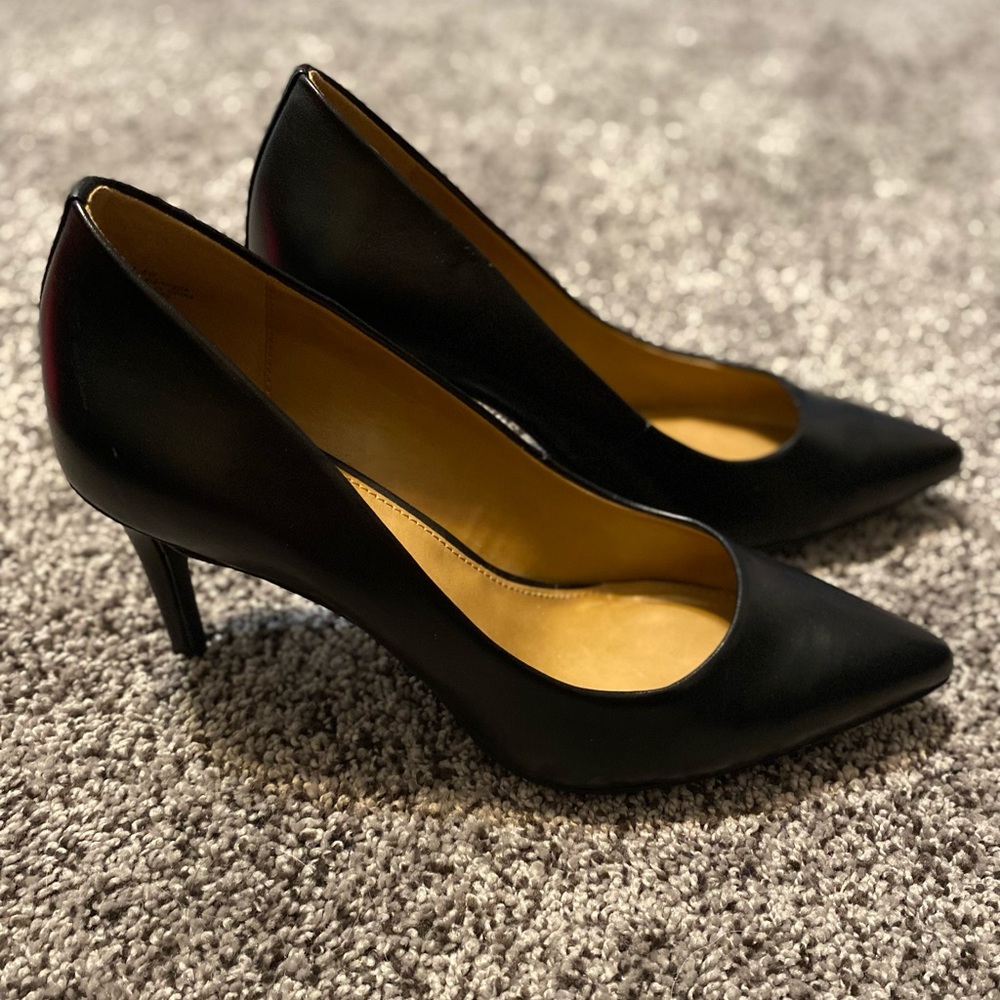 Classic Black Pumps Heels